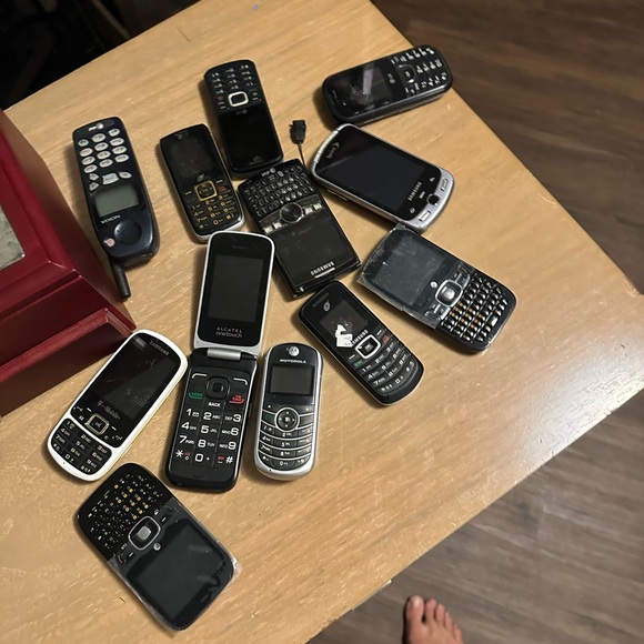 Phones - Picture 2 of 2